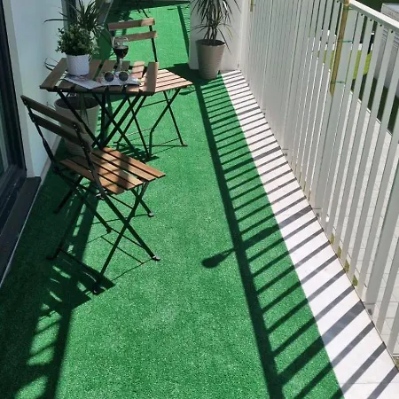 Echo, F210 Apartamento *